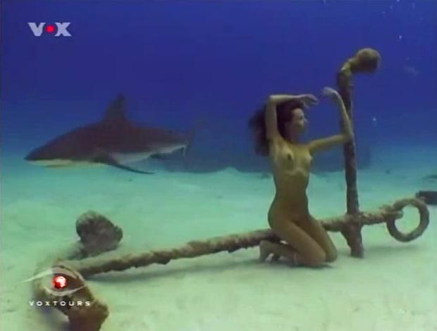 Naked Girls Having Sex With A Shark